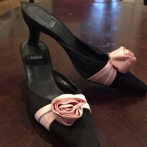 Costa Blanca black satin with satin pink bow